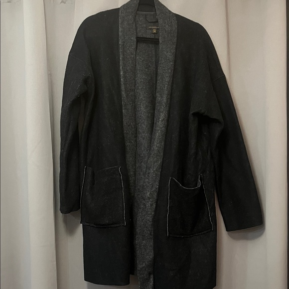 women Black and Gray Jacket..b1 - Picture 1 of 3